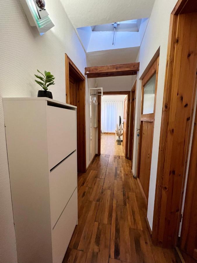 85Qm - Zentrale Lage - Parkplatz Apartment Gottingen Exterior photo